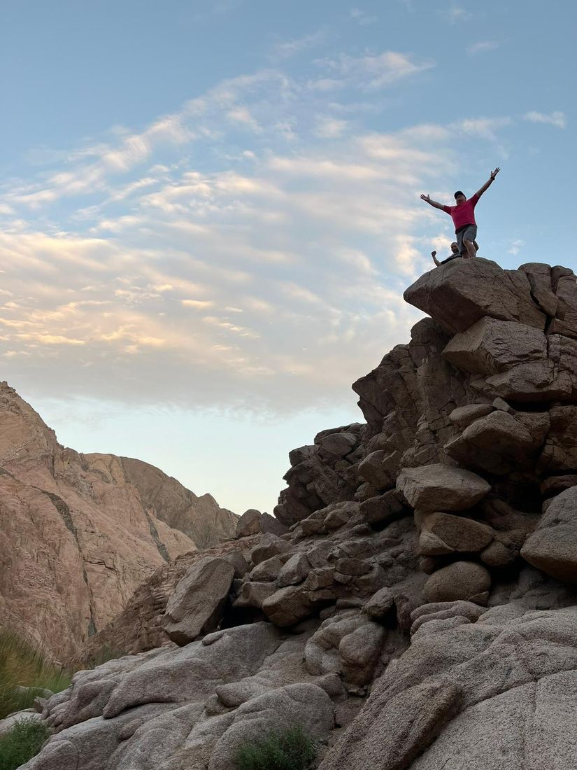 Sunset on a Wadi Genai hike